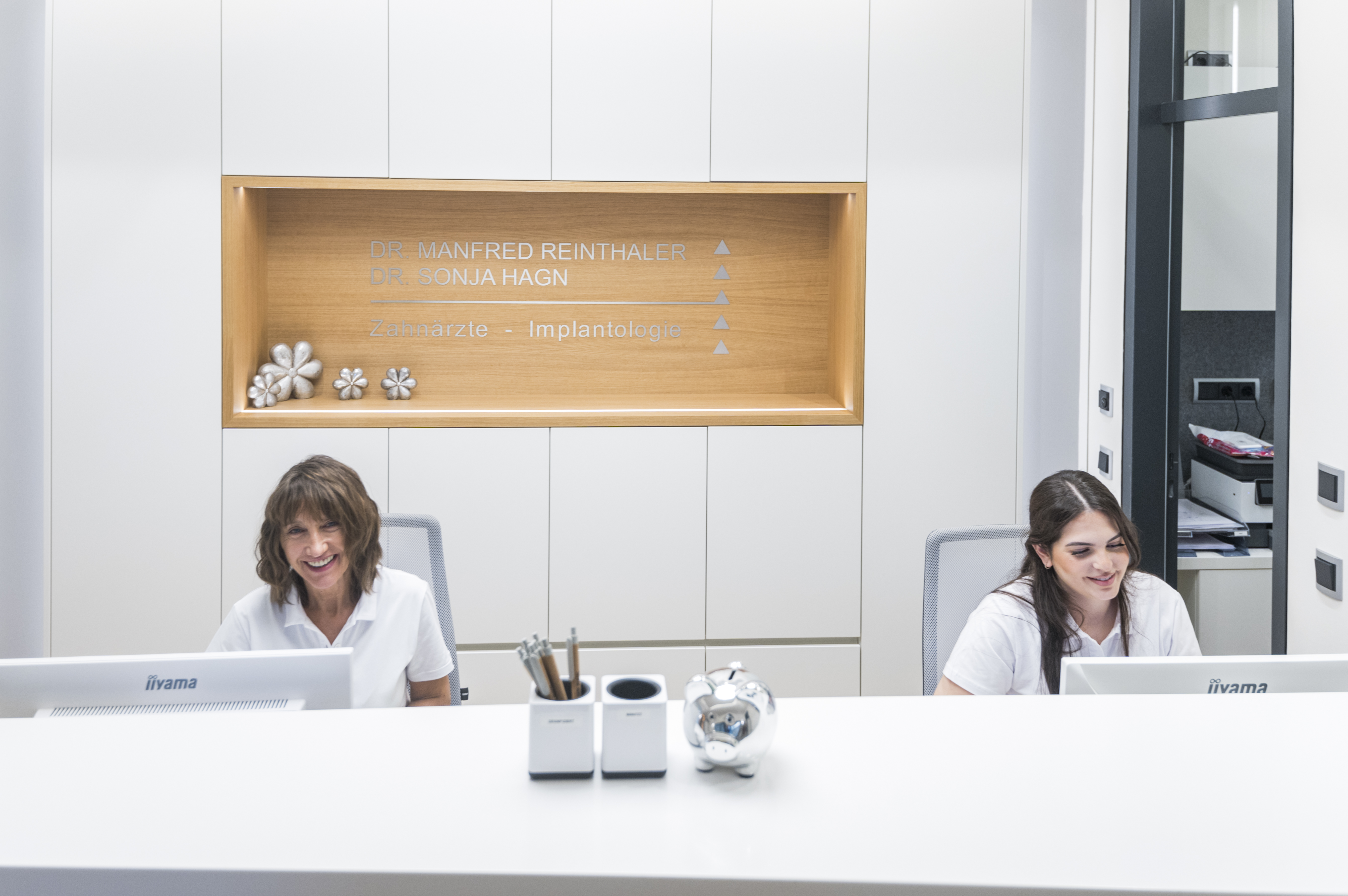 ZFA / Mitarbeiter*in für den Empfang (m/w/d) - Stellenausschreibung